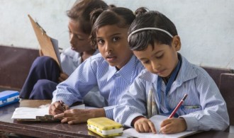 Colegio benéfico para niños Baba Bhuman Shah Vidya Mandir